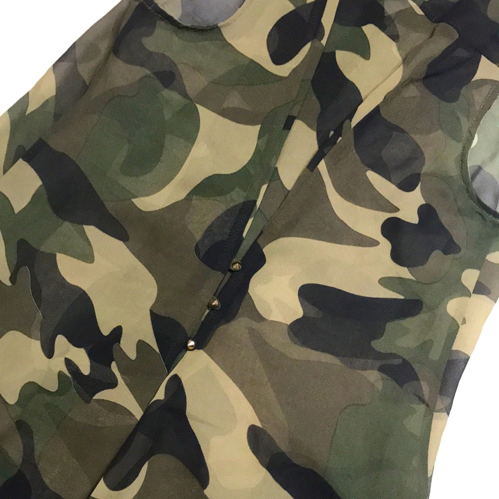 Army print + plain black blouses - Picture 4 of 6